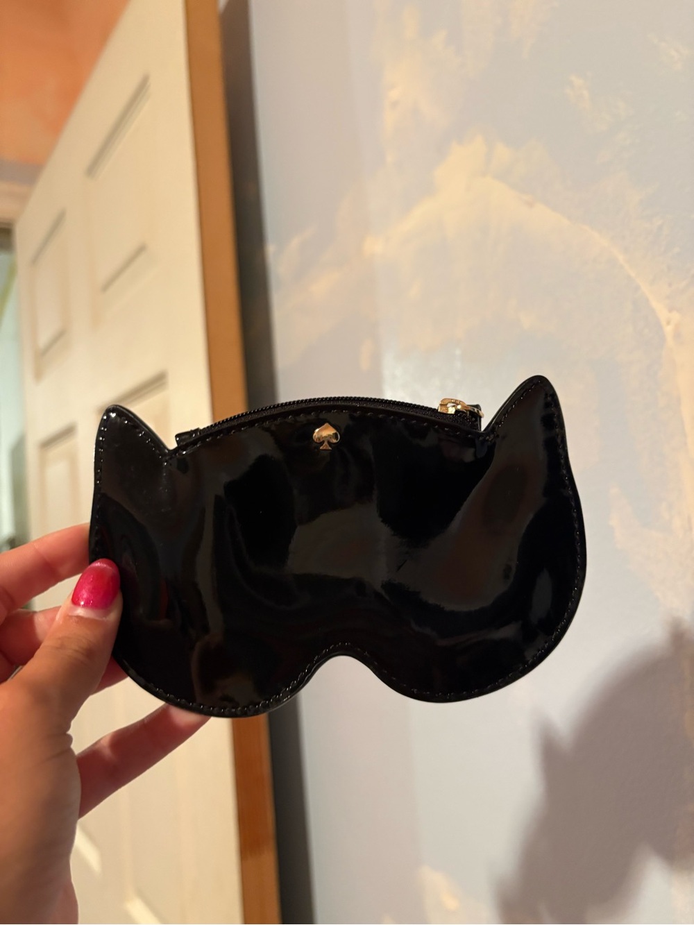 Kate Spade Blk Cat Mask Coin Purse “escape the ordinary” Rare! - Picture 2 of 3